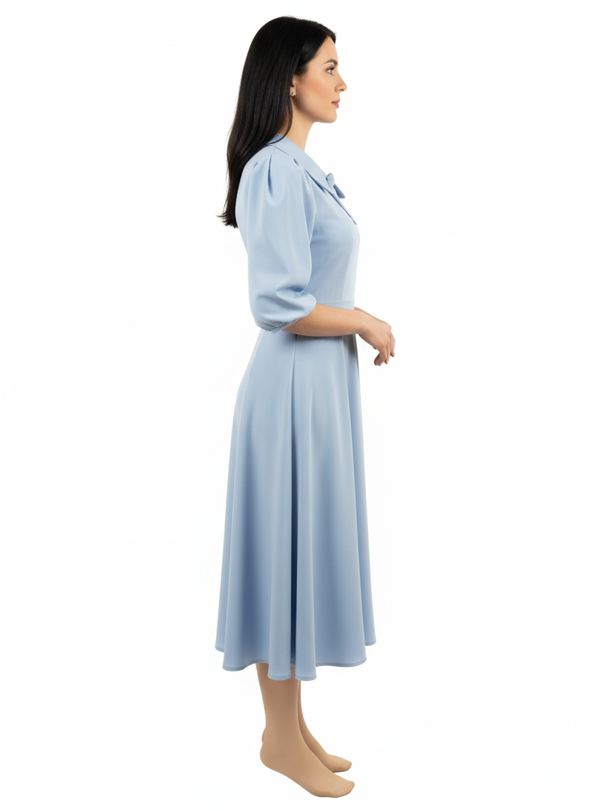 Rochie midi din satin bleu, cu decolteu pătrat, mâneci bufante și aplicație florală pe umăr