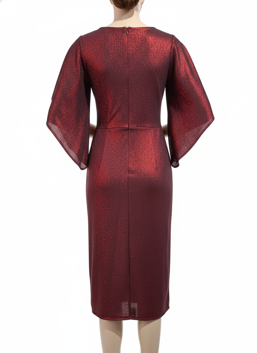 Rochie midi roșu-bordo cu sclipici fin, decolteu petrecut în V, mâneci clopot și drapaj cu broșă