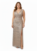 Rochie lungă de seară șampanie cu paiete argintii, decolteu V și șliț